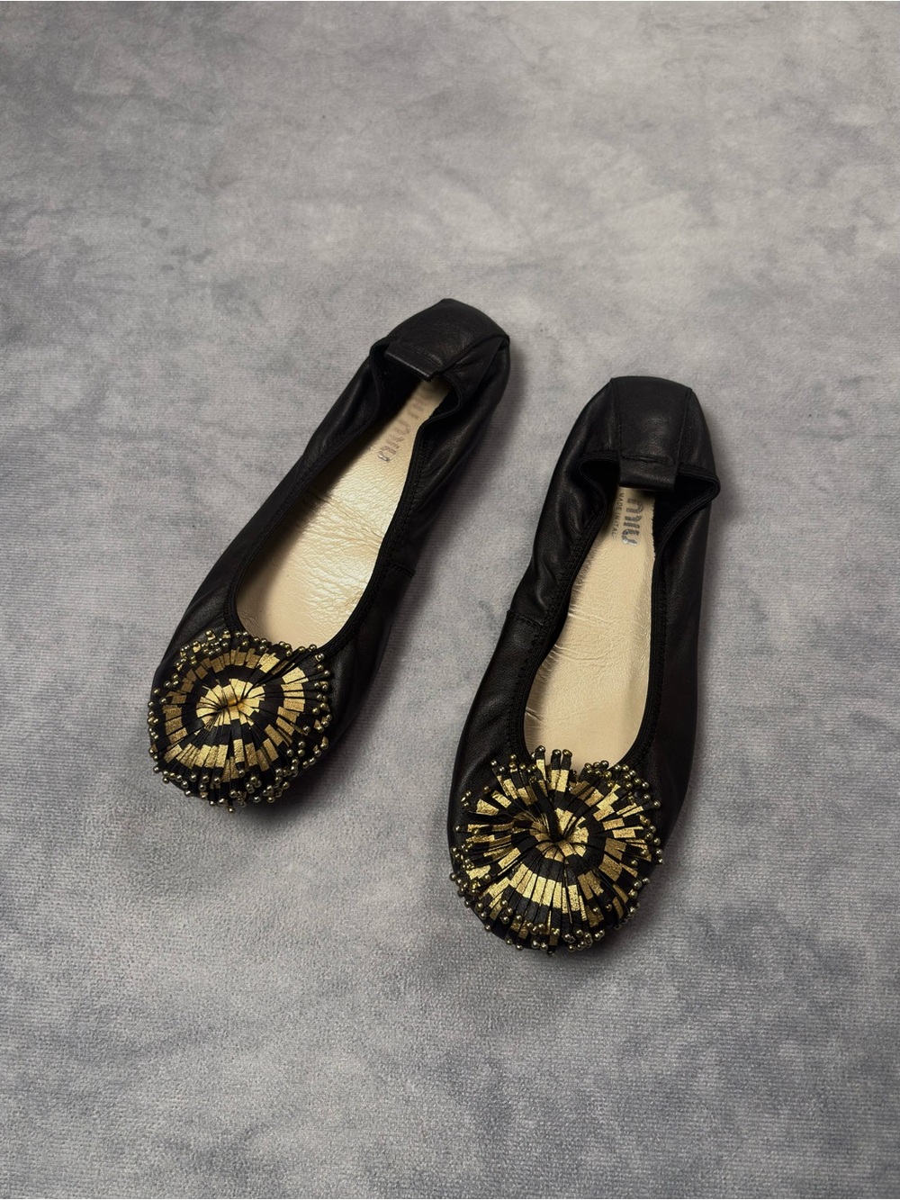STUNNING MIU MIU Vintage Archive Y2K Luxury Leather Tasseled Ballet Flats